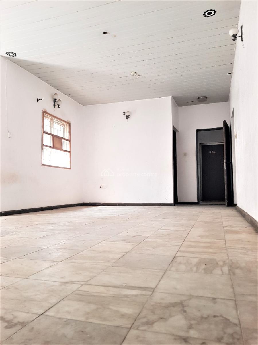 3 Bedroom Flat in a Tightly Secured Estate (4-in-a-compound) Upstairs, Ikota, Lekki, Lagos, Flat / Apartment for Rent