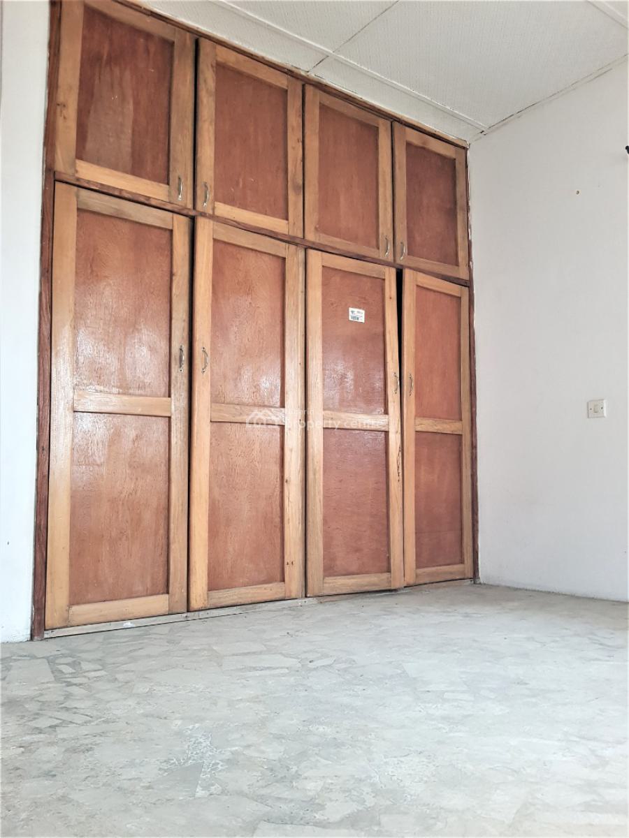 3 Bedroom Flat in a Tightly Secured Estate (4-in-a-compound) Upstairs, Ikota, Lekki, Lagos, Flat / Apartment for Rent