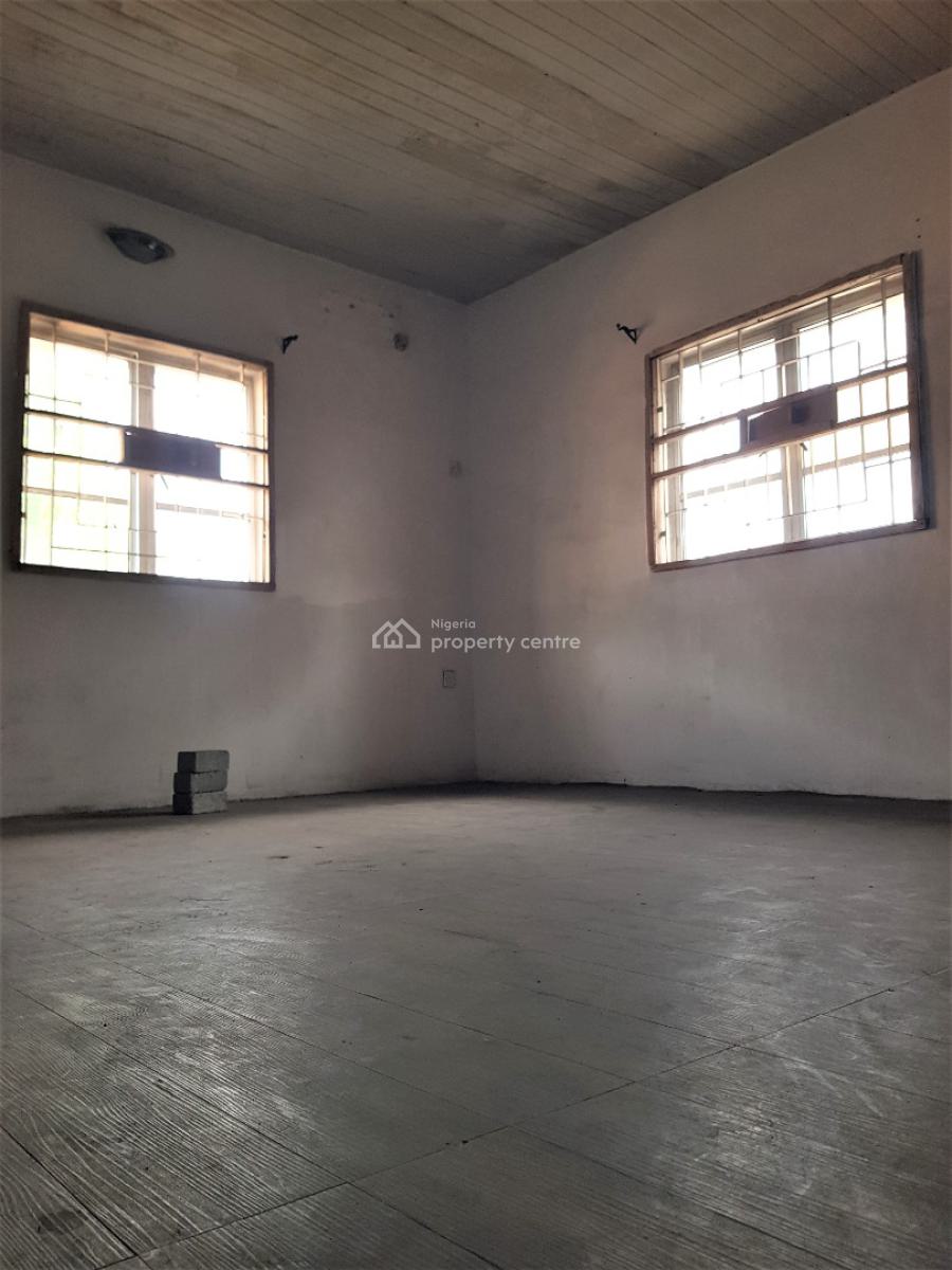 3 Bedroom Flat in a Tightly Secured Estate (4-in-a-compound) Upstairs, Ikota, Lekki, Lagos, Flat / Apartment for Rent