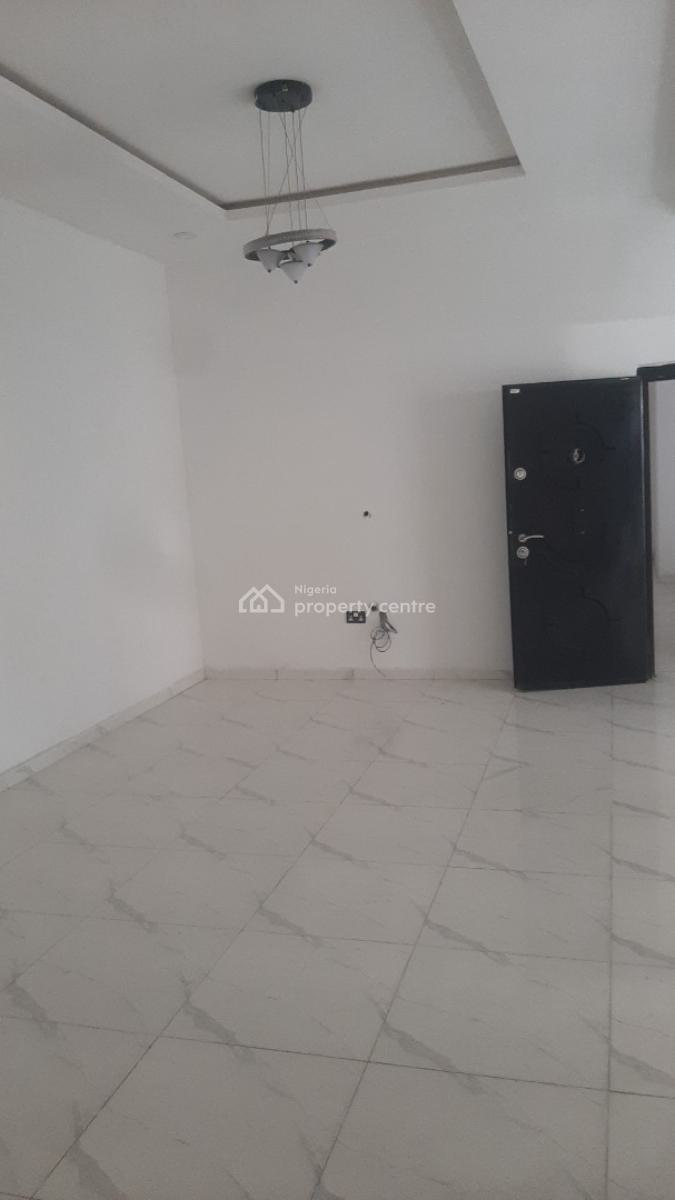 Serviced and 24/7 Power Supply 2 Bedroom En-suite Flat with Swimming P, Ikate Elegushi, Lekki, Lagos, Flat / Apartment for Rent