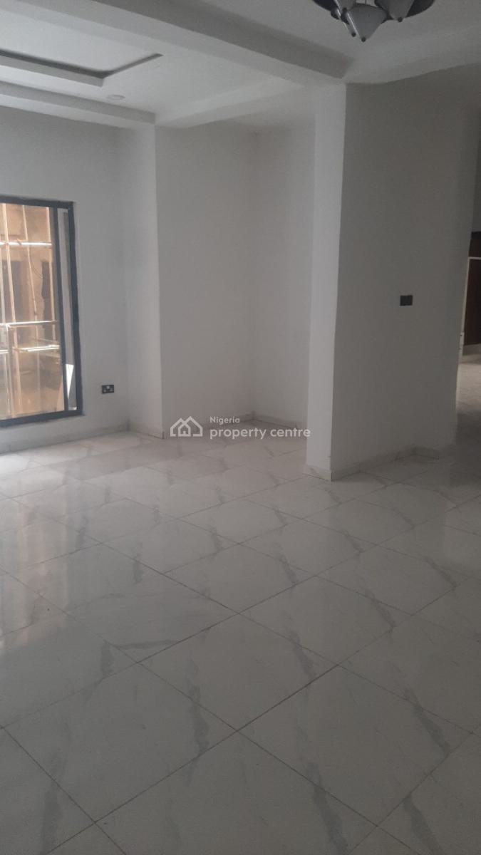 Serviced and 24/7 Power Supply 2 Bedroom En-suite Flat with Swimming P, Ikate Elegushi, Lekki, Lagos, Flat / Apartment for Rent