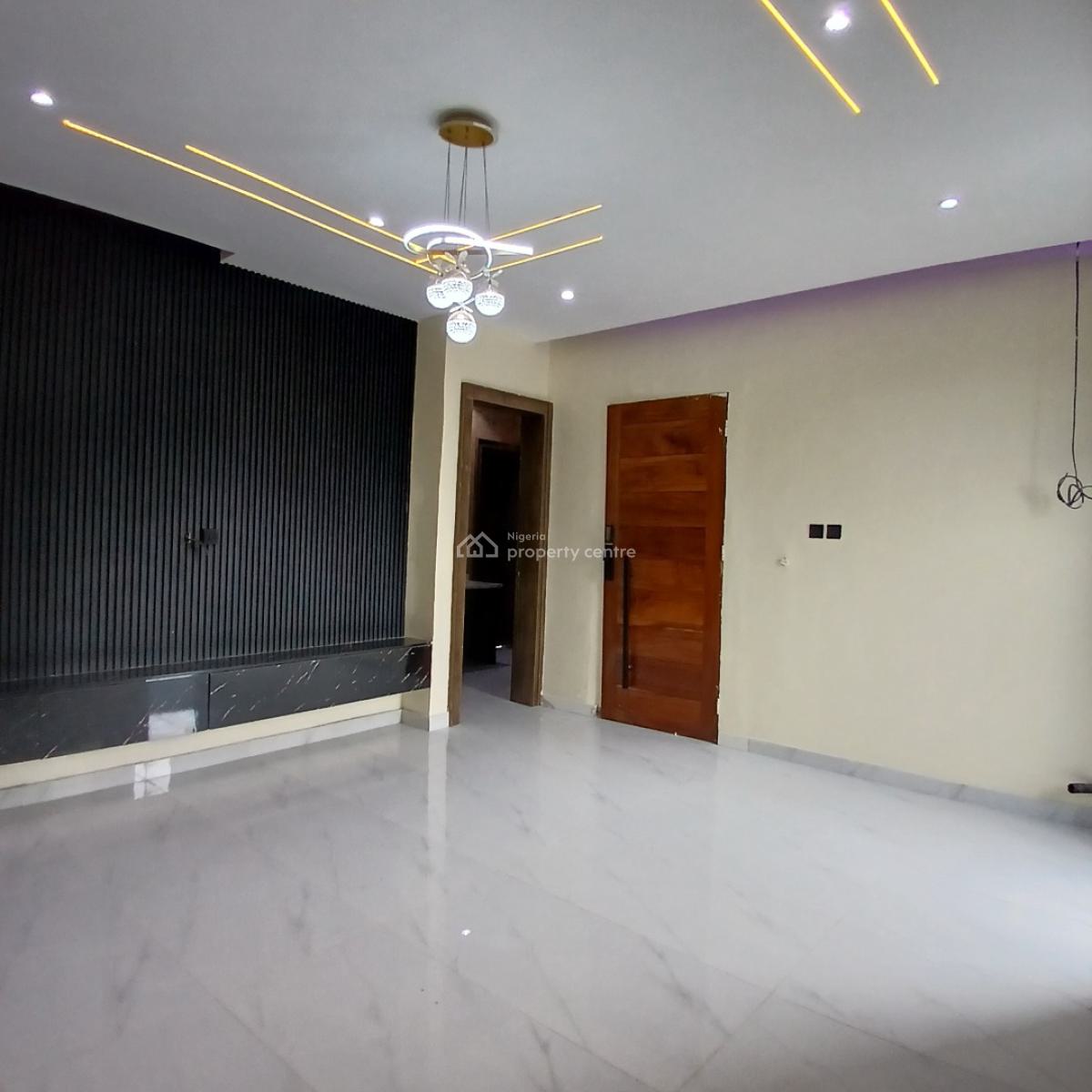 Luxury 3 Bedroom Apartment with Bq and Elevator, Lekki Phase 1, Lekki, Lagos, Flat / Apartment for Sale