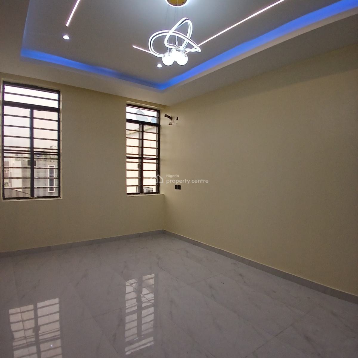 Luxury 3 Bedroom Apartment with Bq and Elevator, Lekki Phase 1, Lekki, Lagos, Flat / Apartment for Sale