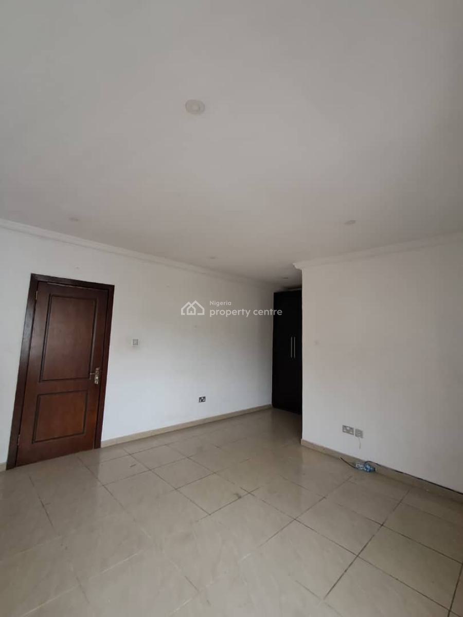 Spacious 4-bedroom Terrace Duplex on Two Floors, Osapa London, Lekki, Lagos, Terraced Duplex for Sale