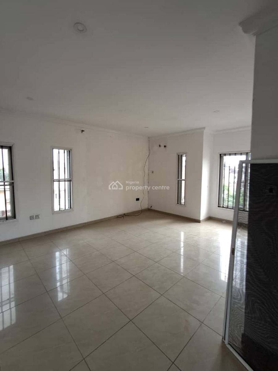 Spacious 4-bedroom Terrace Duplex on Two Floors, Osapa London, Lekki, Lagos, Terraced Duplex for Sale