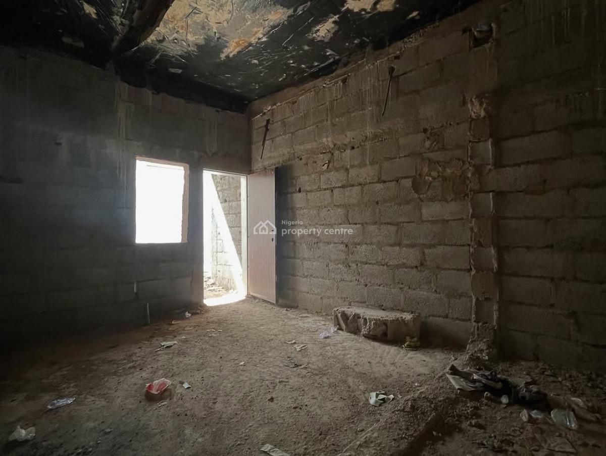 Standard 4bedroom Terrace with a Bq (semi Finished), Jahi, Abuja, Terraced Duplex for Sale