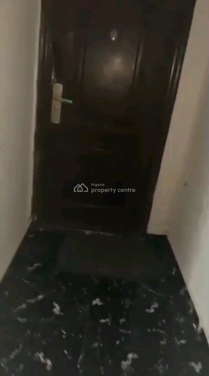 Nice Spacious 2berdoom  Flat, K-farm Estate , Obawole, Ogba, Ikeja, Lagos, Flat / Apartment for Rent