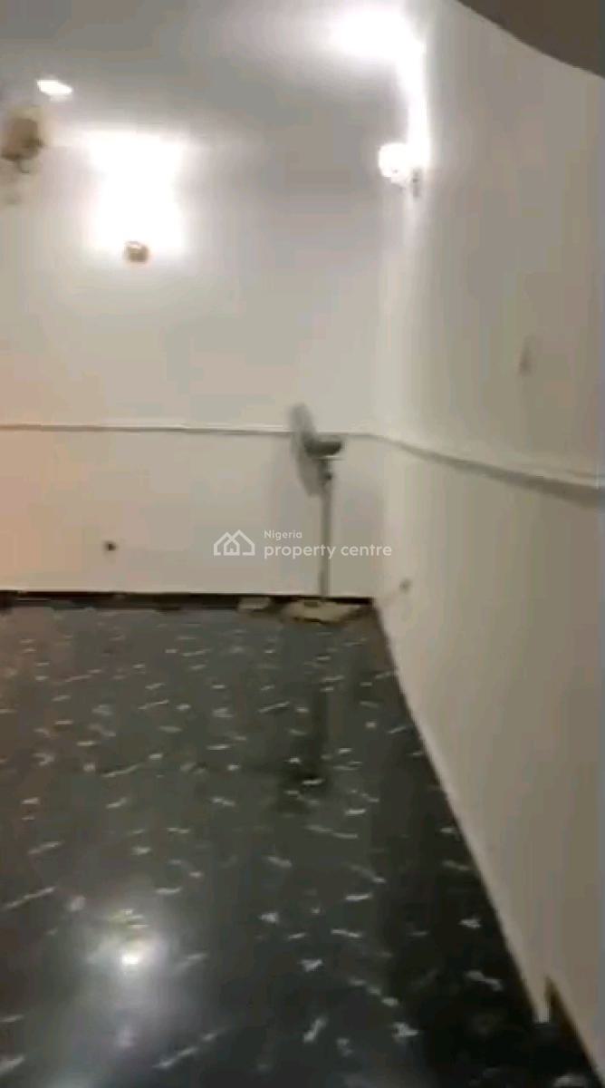 Nice Spacious 2berdoom  Flat, Kayfarm Estate , Obawole, Ogba, Ikeja, Lagos, Flat / Apartment for Rent