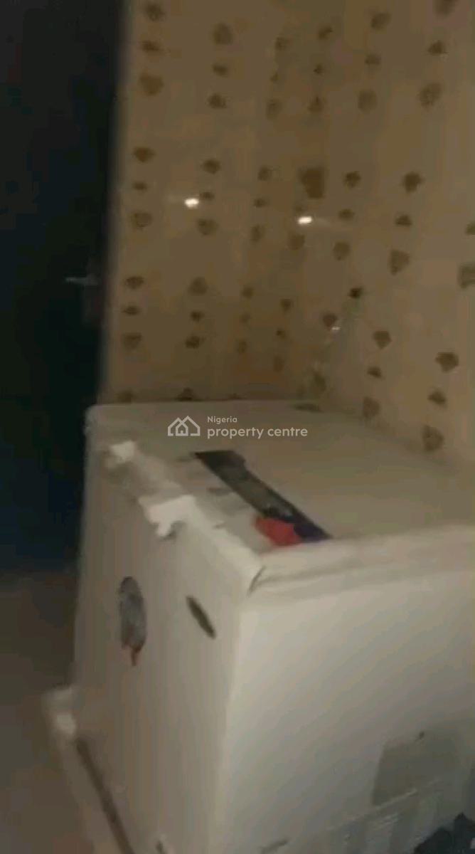 Nice Spacious 2berdoom  Flat, Kayfarm Estate , Obawole, Ogba, Ikeja, Lagos, Flat / Apartment for Rent