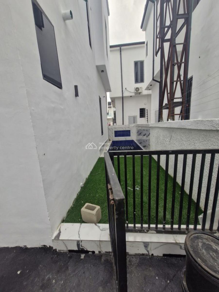 5 Bed Fully Detach Duplex with Bq and Pool, Lagos, Ajah, Lagos, Detached Duplex for Sale