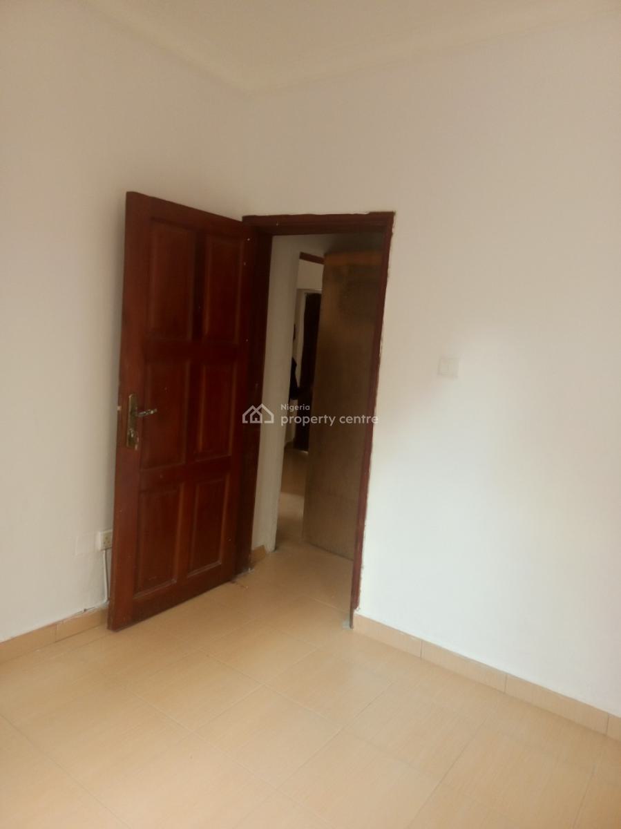 Clean and Affordable 2 Bedroom Downstairs, Off Mobil Road Ilaje, Ilaje, Ajah, Lagos, Flat / Apartment for Rent