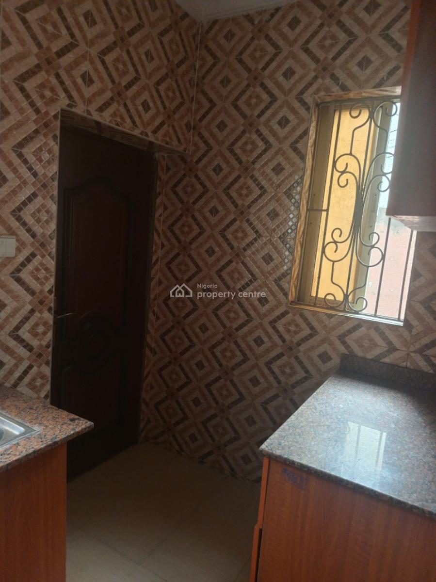Clean and Affordable 2 Bedroom Downstairs, Off Mobil Road Ilaje, Ilaje, Ajah, Lagos, Flat / Apartment for Rent