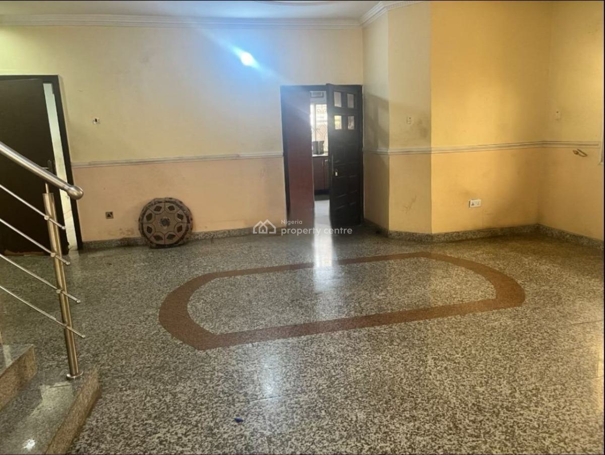 Stunning Self Compound 5-bedroom Semi-detached Duplex with a 2-room Bq, Lekki Phase 1, Lekki, Lagos, Semi-detached Duplex for Rent