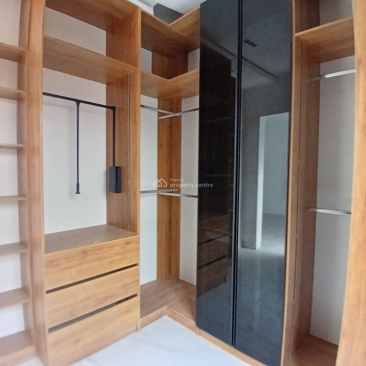 Luxury 4 Bedroom Terrace Duplexwith Pool and Bq, Lekki Phase 1, Lekki, Lagos, Terraced Duplex for Sale