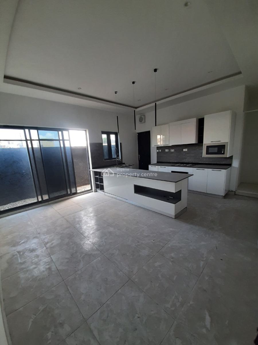 4, Lekki Phase 1, Lekki, Lagos, Terraced Duplex for Sale