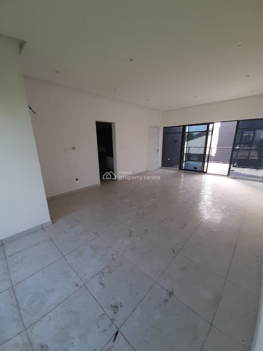 4, Lekki Phase 1, Lekki, Lagos, Terraced Duplex for Sale