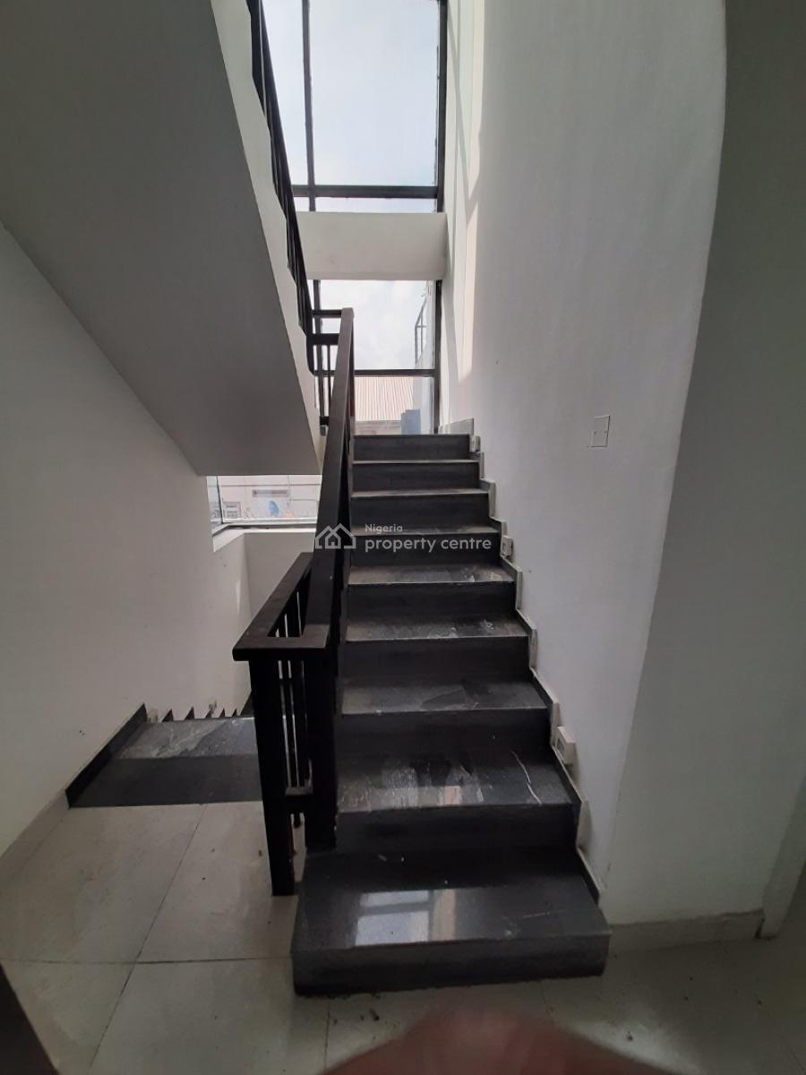 4, Lekki Phase 1, Lekki, Lagos, Terraced Duplex for Sale