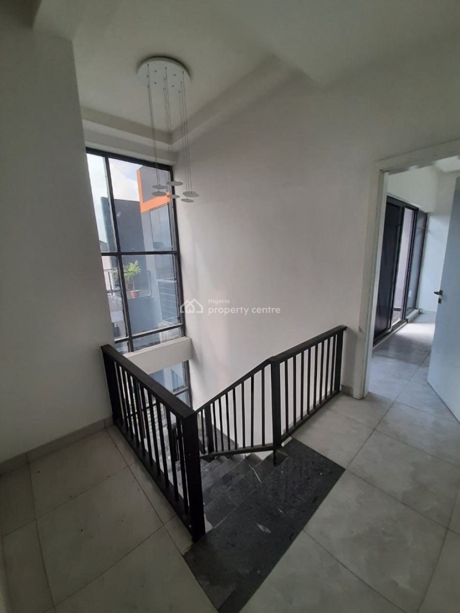 4, Lekki Phase 1, Lekki, Lagos, Terraced Duplex for Sale