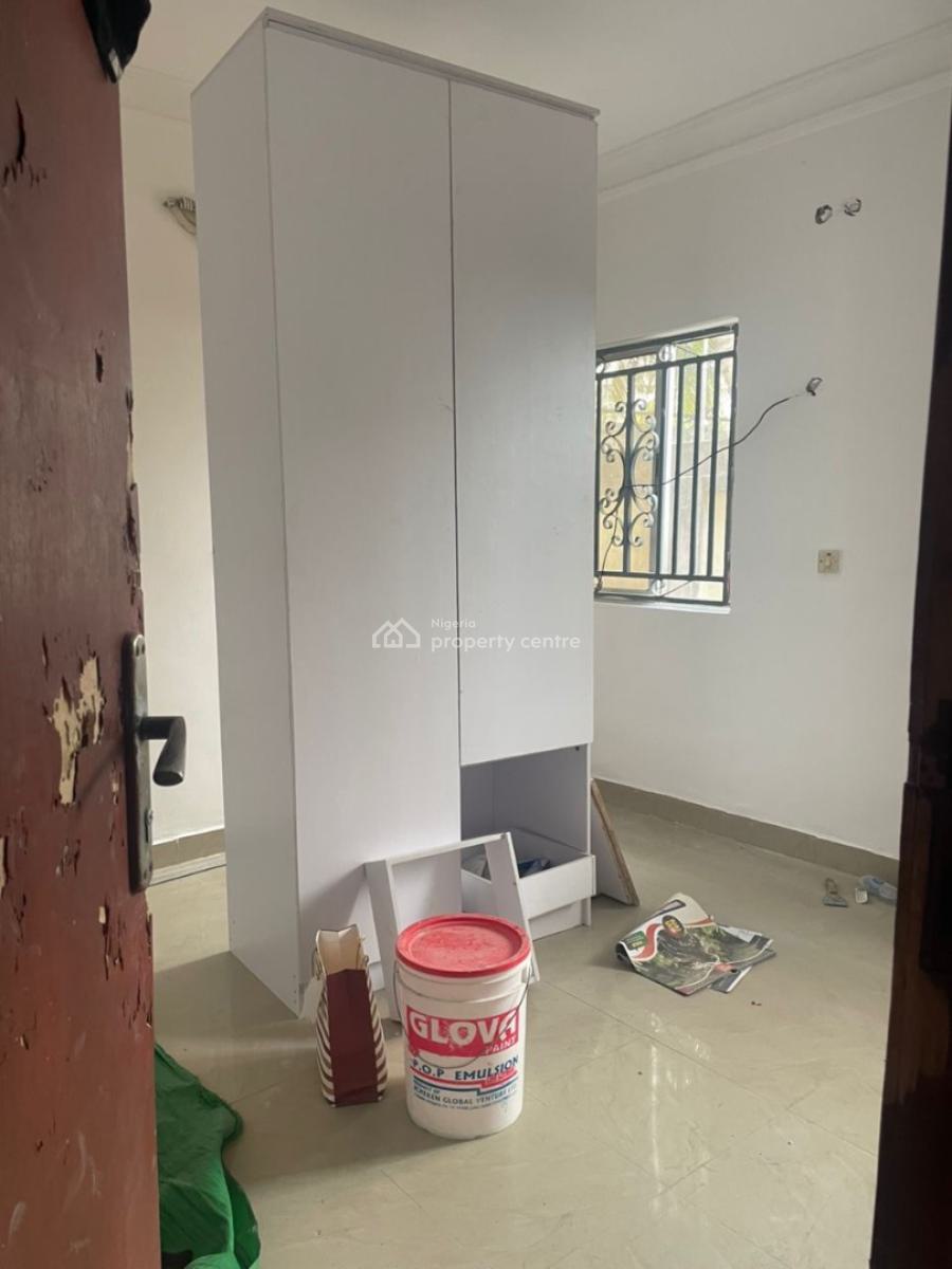 Newly Renovated 3 Bedroom Flat, Agungi, Lekki Lagos, Agungi, Lekki, Lagos, Flat / Apartment for Rent