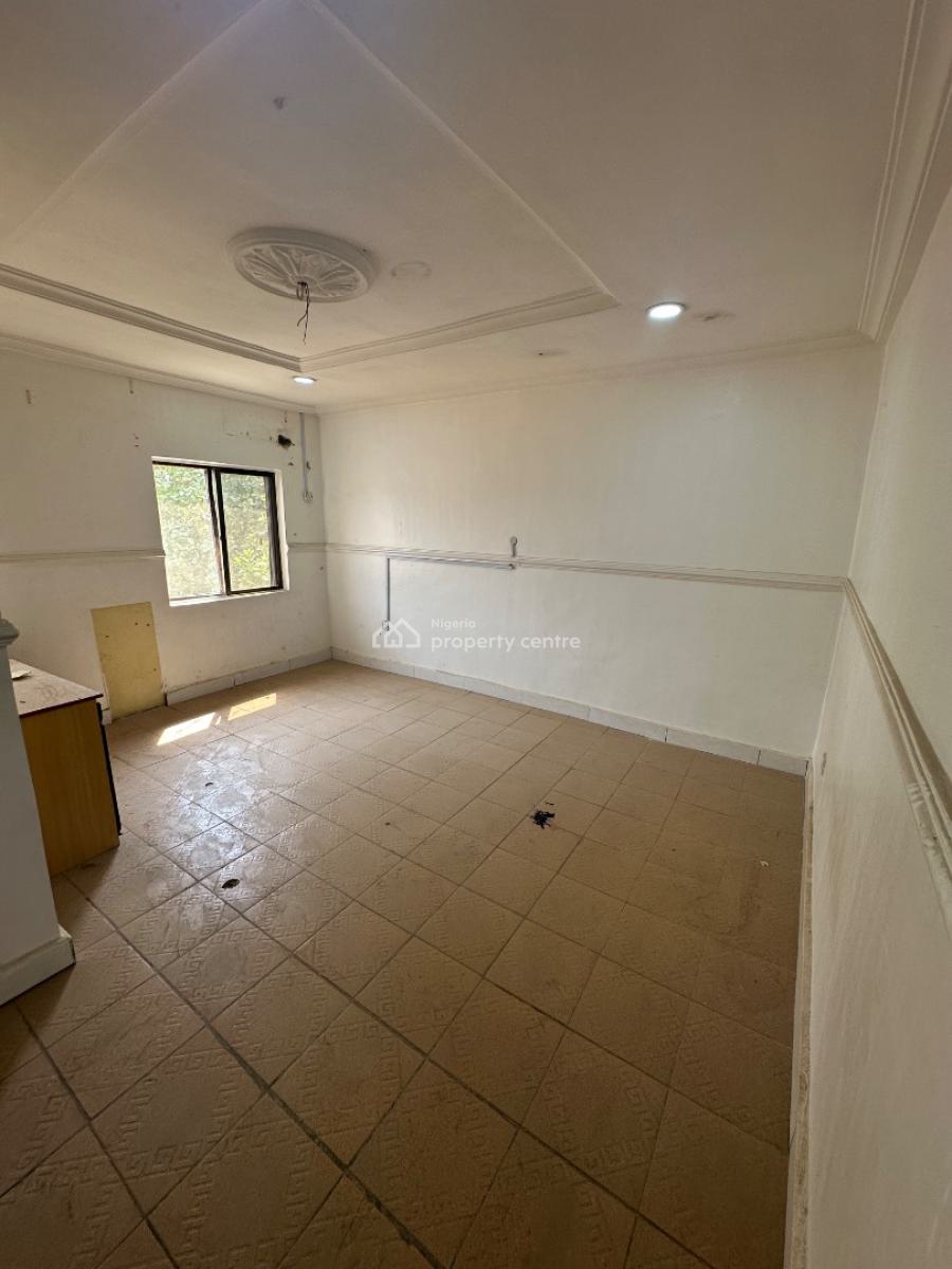 a Standard Room Self Contain Apartment in a Decent Location, 5th Avenue, Gwarinpa, Abuja, Self Contain (single Rooms) for Rent