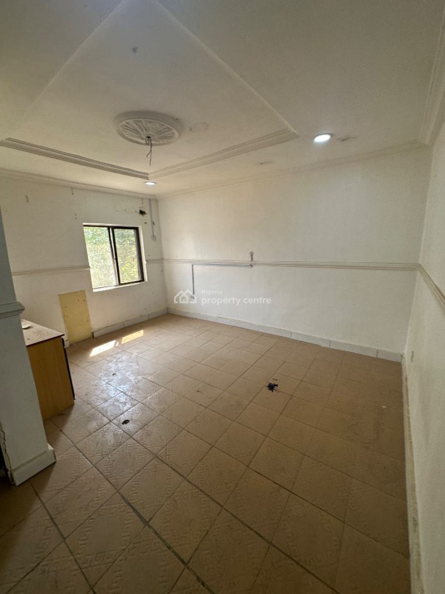 a Standard Room Self Contain Apartment in a Decent Location, 5th Avenue, Gwarinpa, Abuja, Self Contain (single Rooms) for Rent