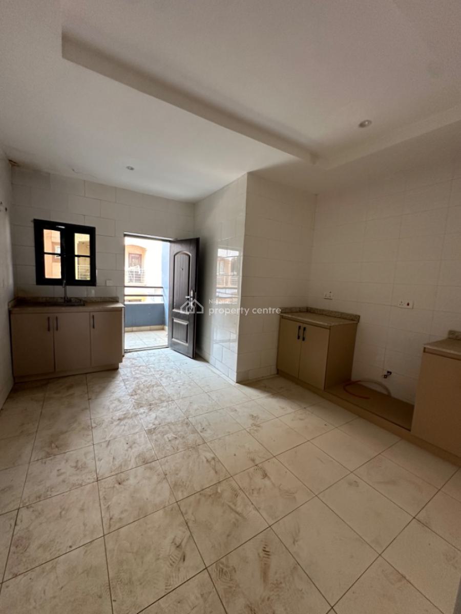 3 Bedroom Apartment, American International, Durumi, Abuja, Flat / Apartment for Sale