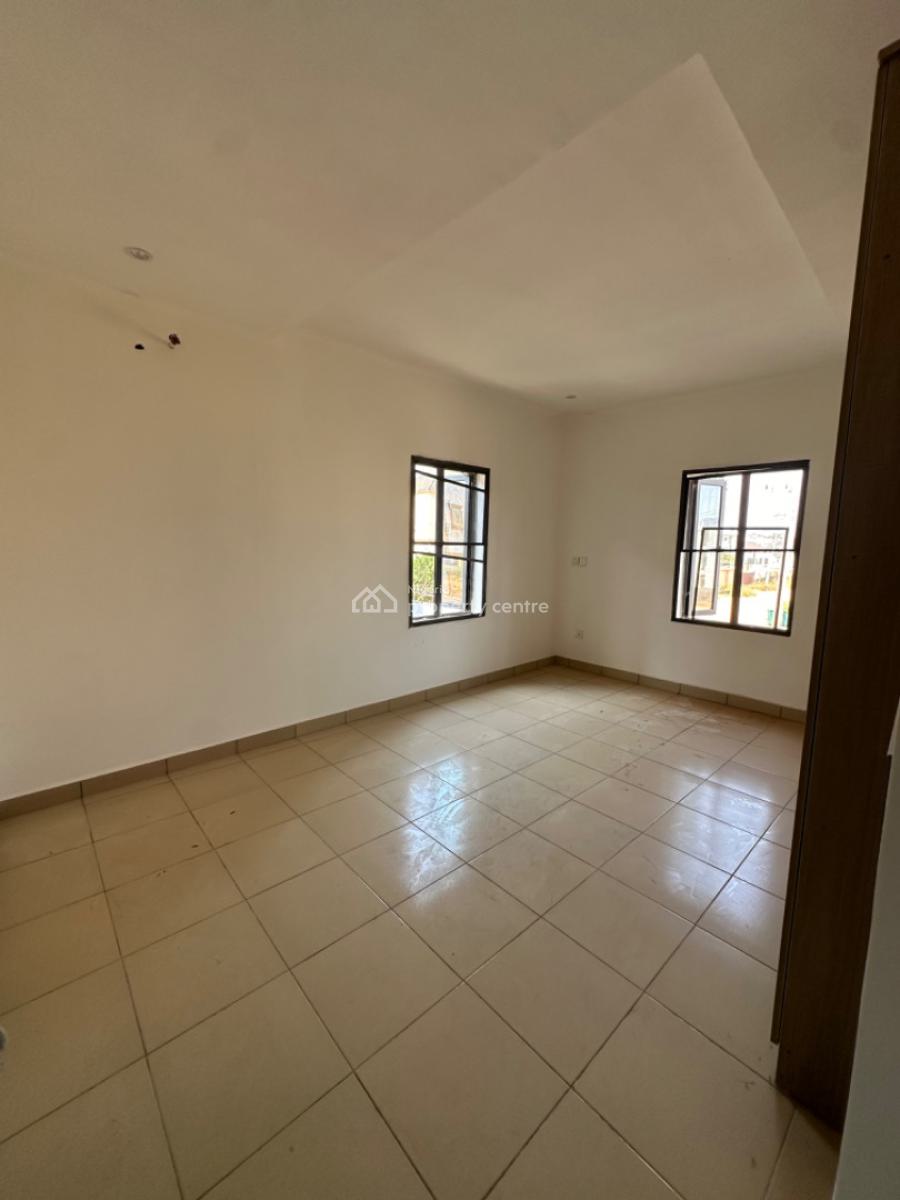 3 Bedroom Apartment, American International, Durumi, Abuja, Flat / Apartment for Sale