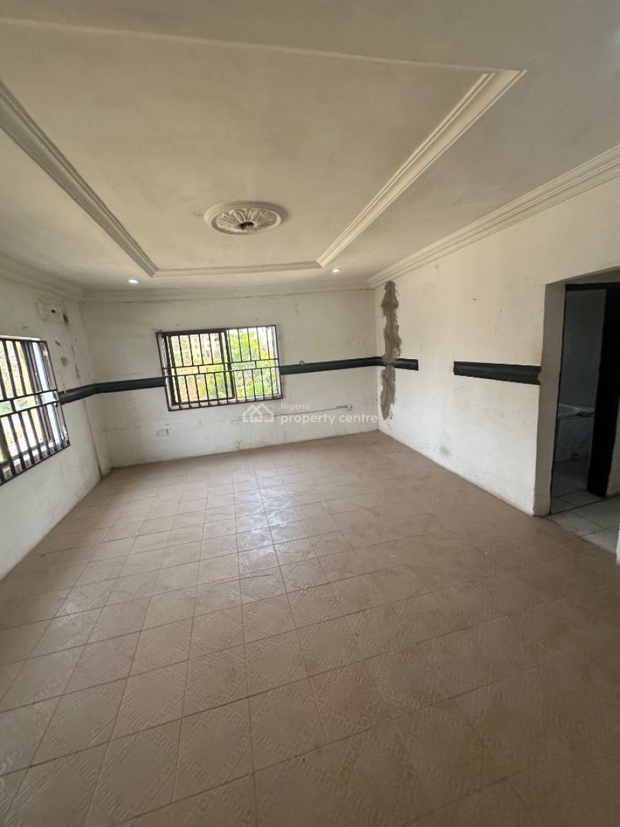 a Standard One Bedroom Apartment in a Decent Location, 5th Avenue, Gwarinpa, Abuja, Mini Flat (room and Parlour) for Rent