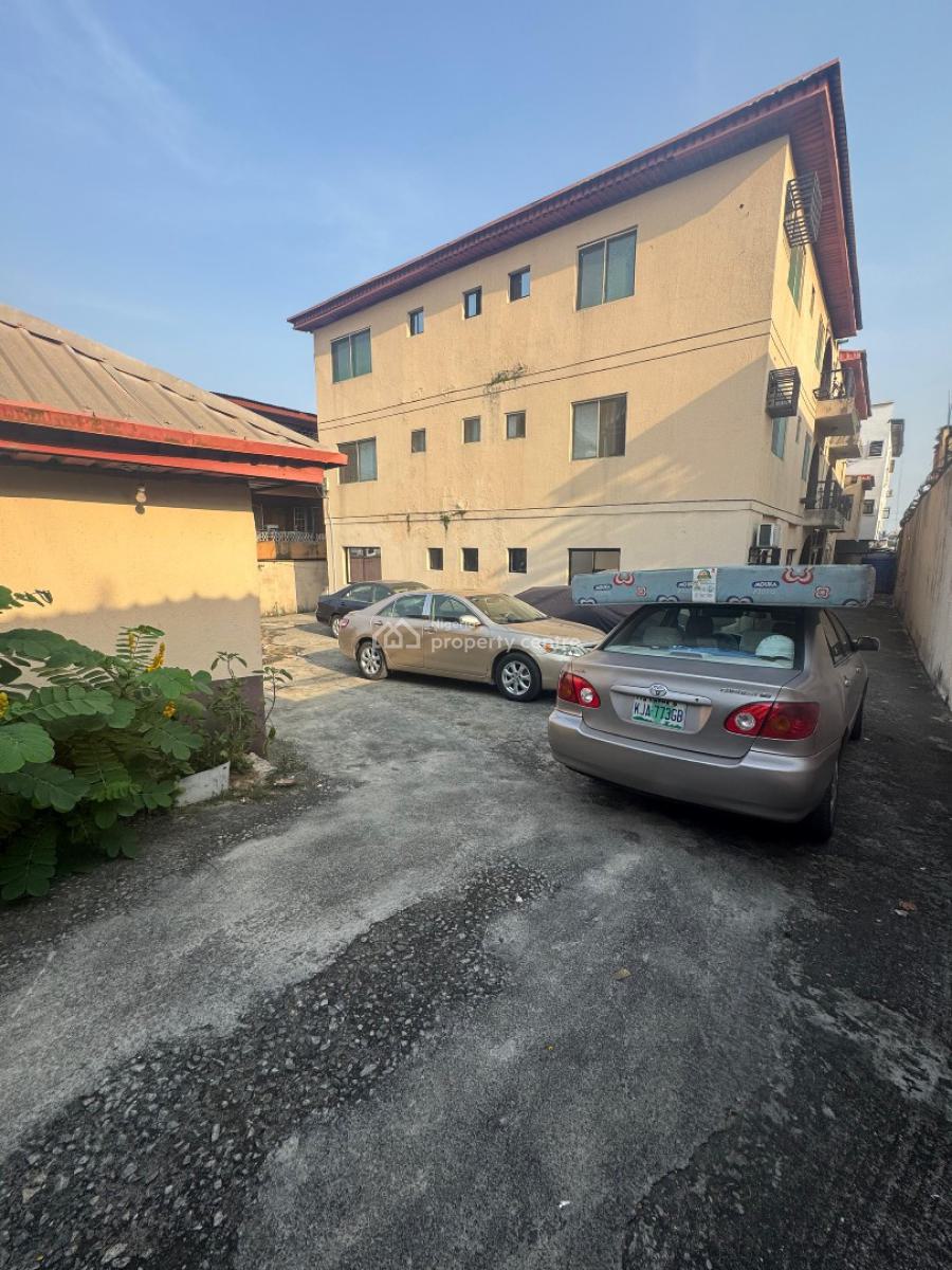 Well Maintained Block of 6 Flat and a 4 Bedroom Duplex, Ogba, Ikeja, Lagos, Block of Flats for Sale