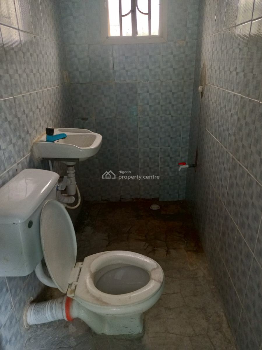 Sharp and Serene Room and Parlor, Greenland Estate, Ogombo, Ajah, Lagos, Flat / Apartment for Rent