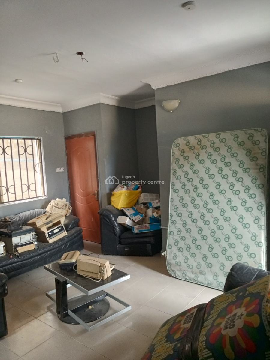 Sharp and Serene Room and Parlor, Greenland Estate, Ogombo, Ajah, Lagos, Flat / Apartment for Rent