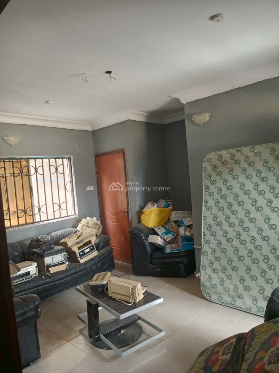 Sharp and Serene Room and Parlor, Greenland Estate, Ogombo, Ajah, Lagos, Flat / Apartment for Rent