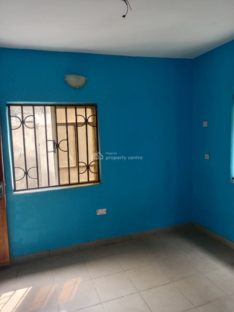 Sharp and Serene Room and Parlor, Greenland Estate, Ogombo, Ajah, Lagos, Flat / Apartment for Rent