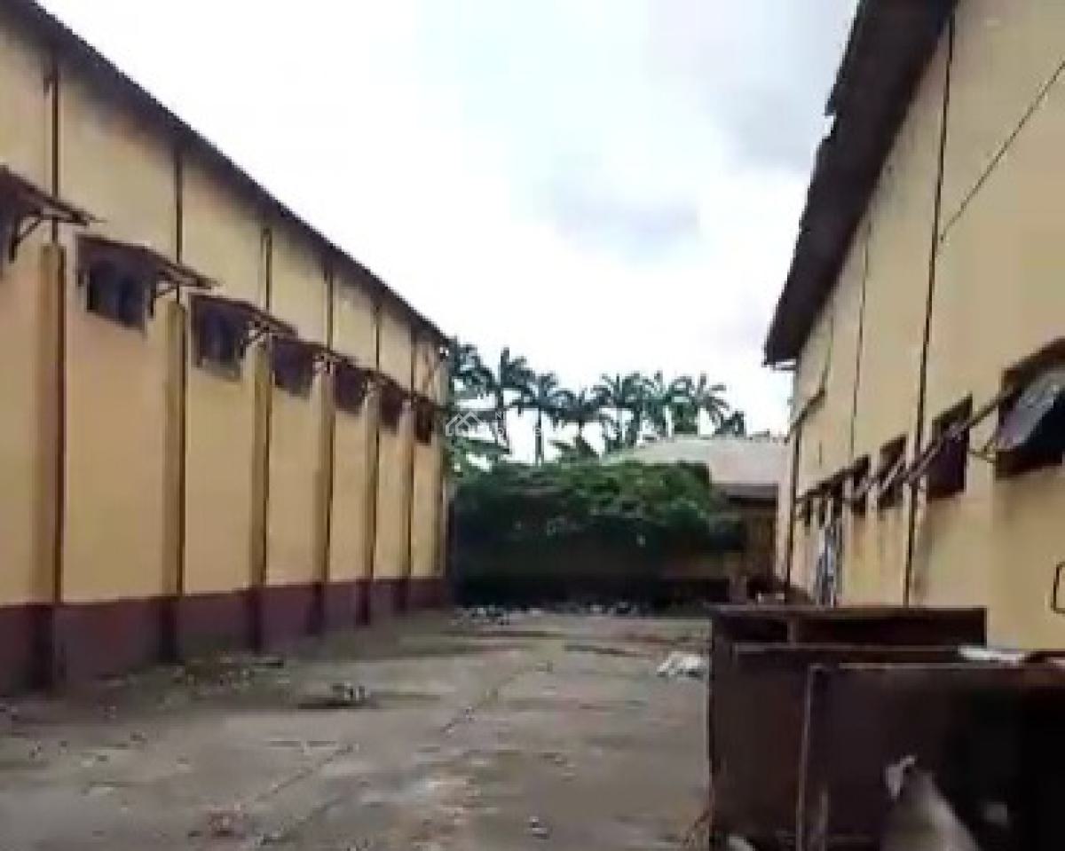 Big Warehouse with Office Spaces 100ft By 400ft Land, Santana Market, Sapele Road, Benin, Oredo, Edo, Warehouse for Sale