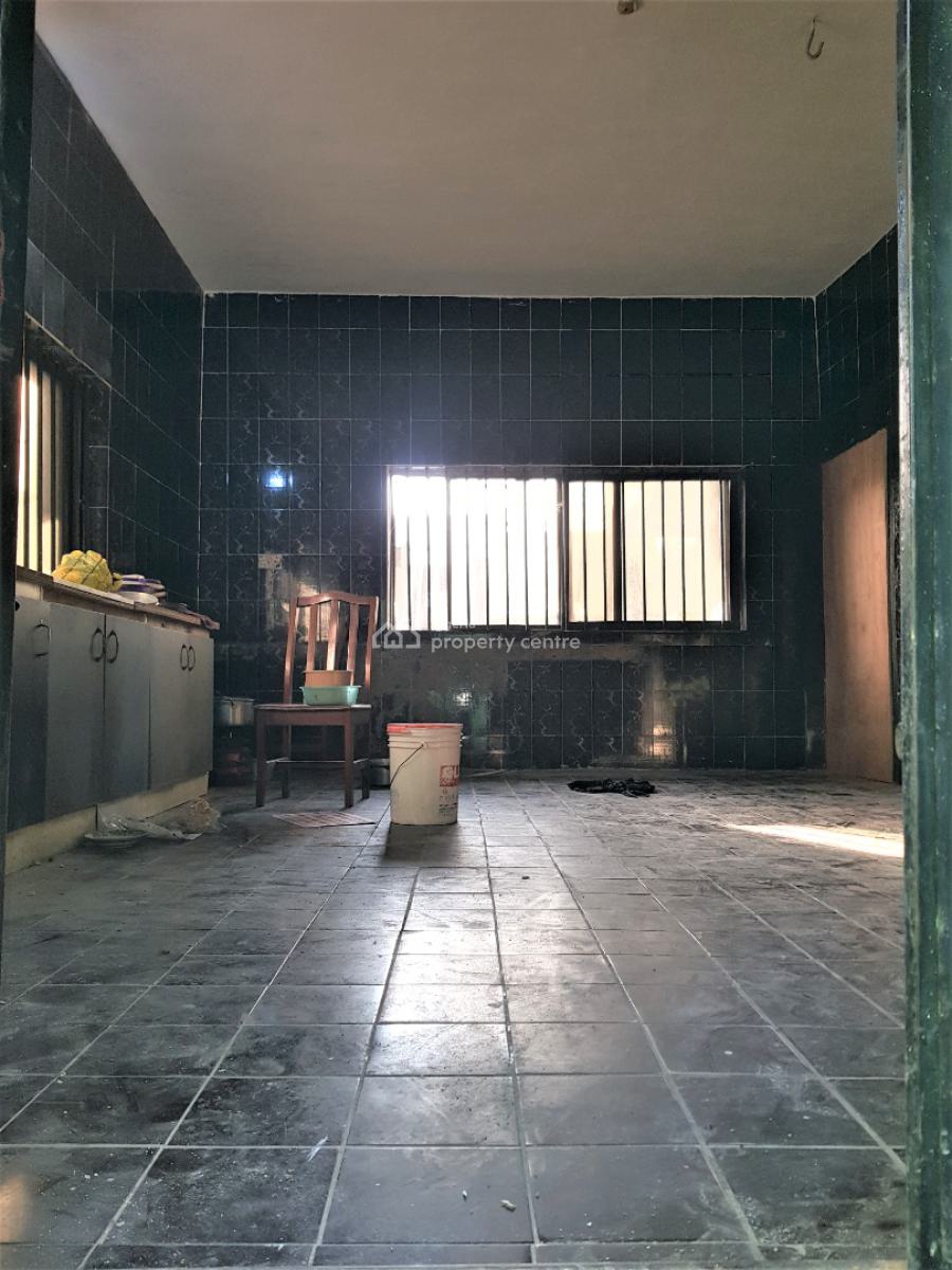 a Spacious Room Selfcontained Apartment in a Tightly Secured Estate, Off Dominos Pizza, Agungi, Lekki, Lagos, Self Contain (single Rooms) for Rent