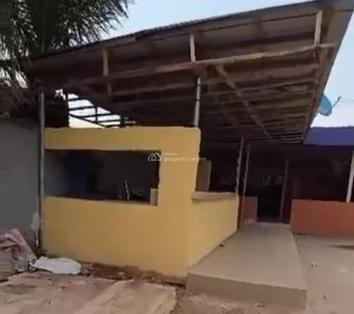 7 Bedrooms Duplex, 2 Bedrooms Bq,100ft By 110ft Land, Along Akhionbare Road, Off Oba Eweka Gra, Benin, Oredo, Edo, Detached Duplex for Sale