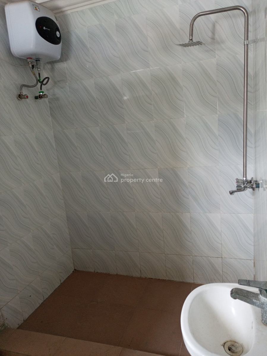 Spacious and Serene 3bedroom Apartment (upstairs), Xtadok Estate, Badore, Ajah, Lagos, Flat / Apartment for Rent