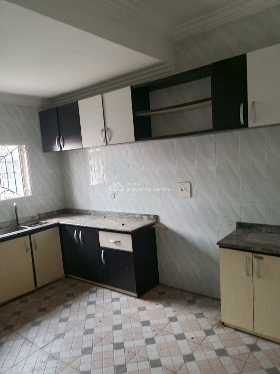 Spacious and Serene 3bedroom Apartment (upstairs), Xtadok Estate, Badore, Ajah, Lagos, Flat / Apartment for Rent