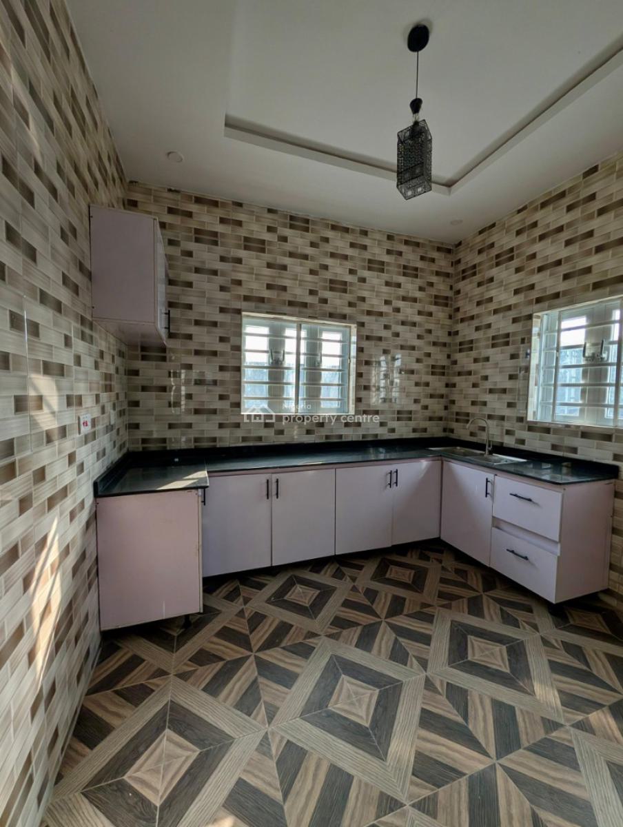 a Fully Detached 2-bedroom Duplex, Olive Garden,wisdom Estate,ologuneru, Ibadan, Ibadan, Oyo, House for Sale