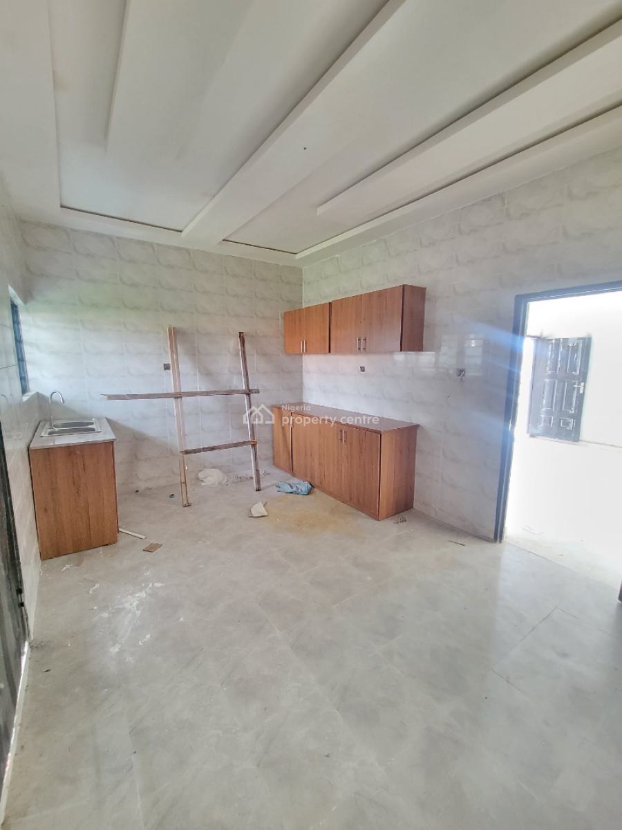 Sharp and Spacious 2bedroom Apartment (upstairs) with a Private Stairc, Harmony Estate Lamgbasa, Ajah, Lagos, Flat / Apartment for Rent