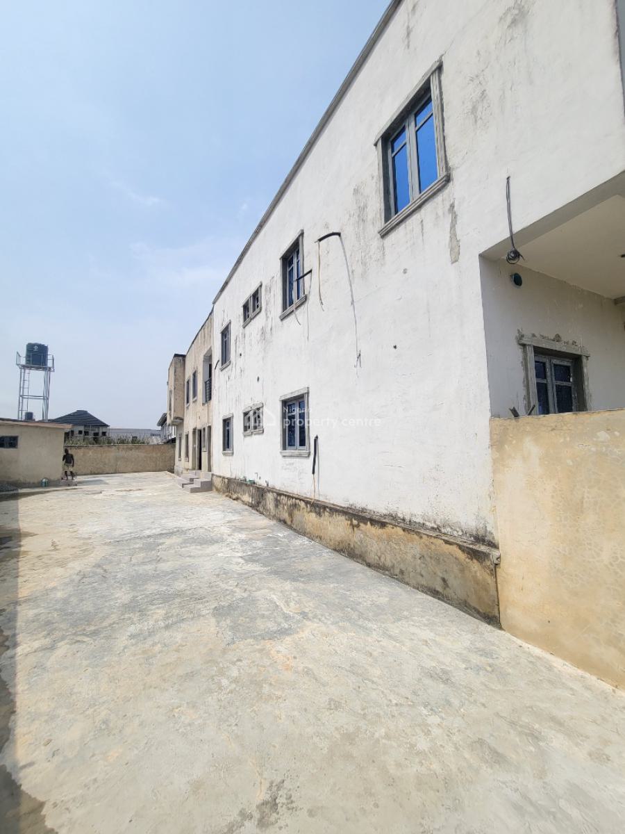 Sharp and Spacious 2bedroom Apartment (upstairs) with a Private Stairc, Harmony Estate Lamgbasa, Ajah, Lagos, Flat / Apartment for Rent