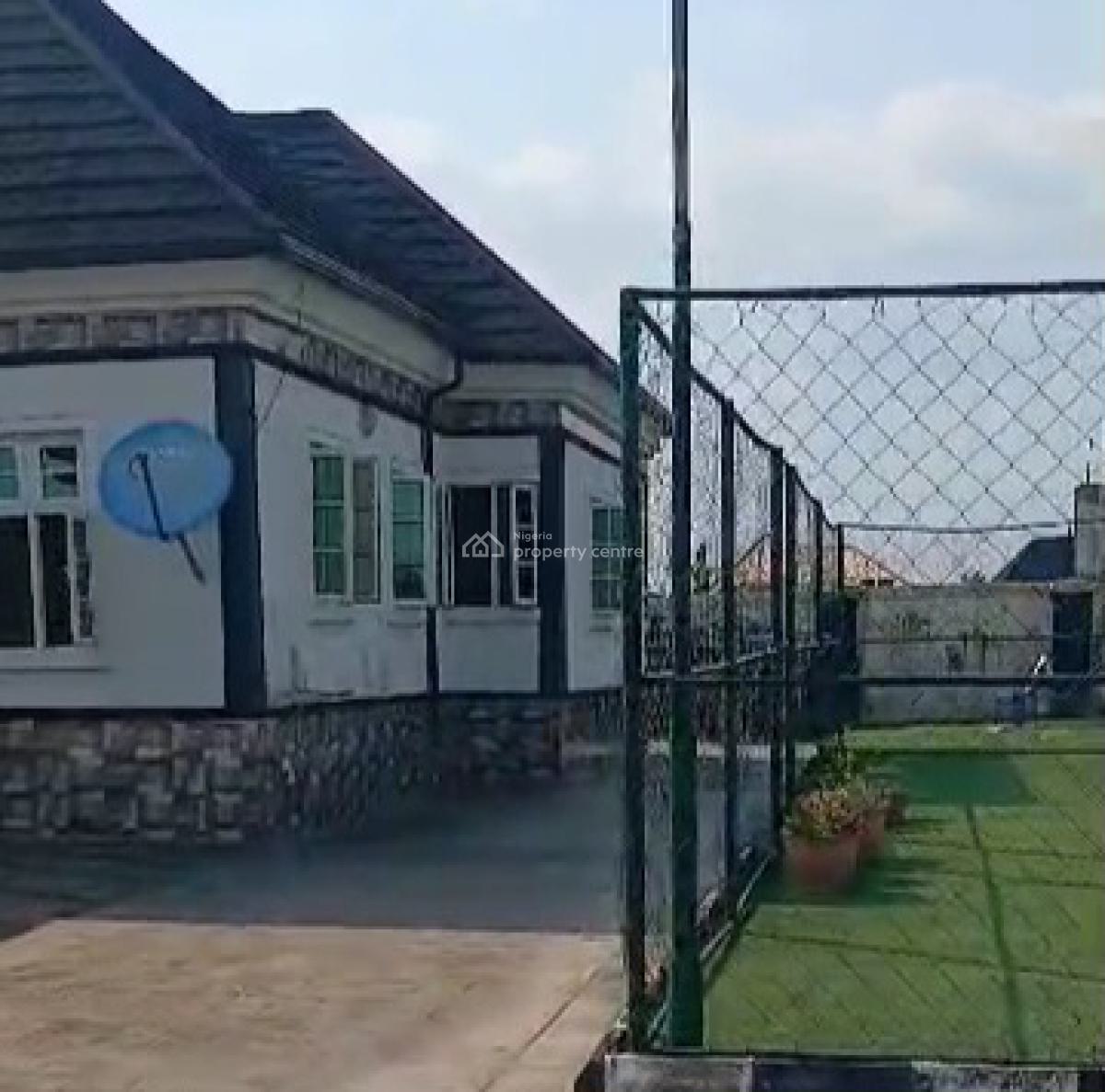 Standard 4bedrooms Bungalow 100ft By 100ft Land, Okah 1 Biu Sapele Road, Benin, Oredo, Edo, Terraced Bungalow for Sale