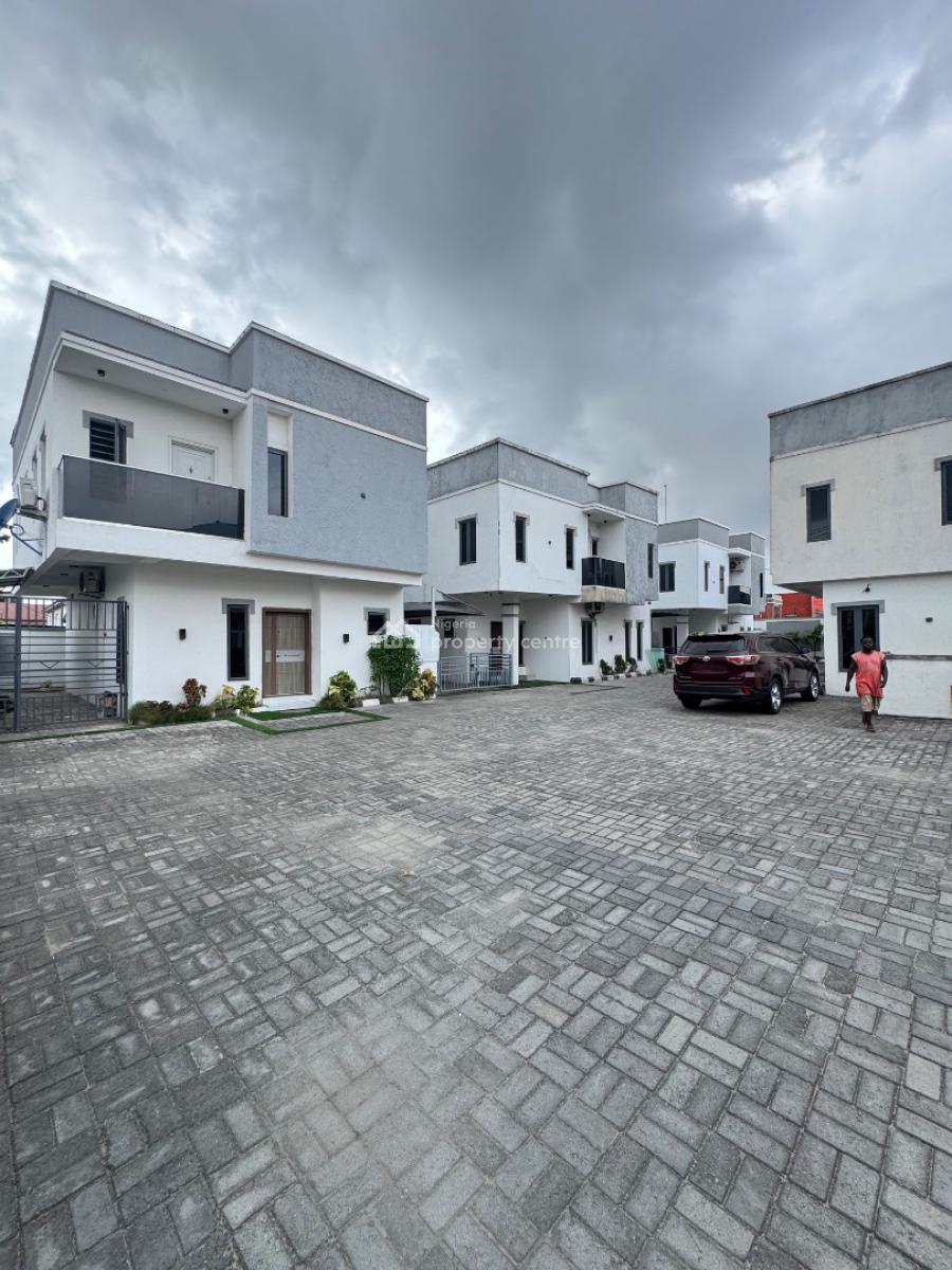 Well Maintained 4bedroom Semi Detached Duplex, Ajah, Lagos, Semi-detached Duplex for Rent