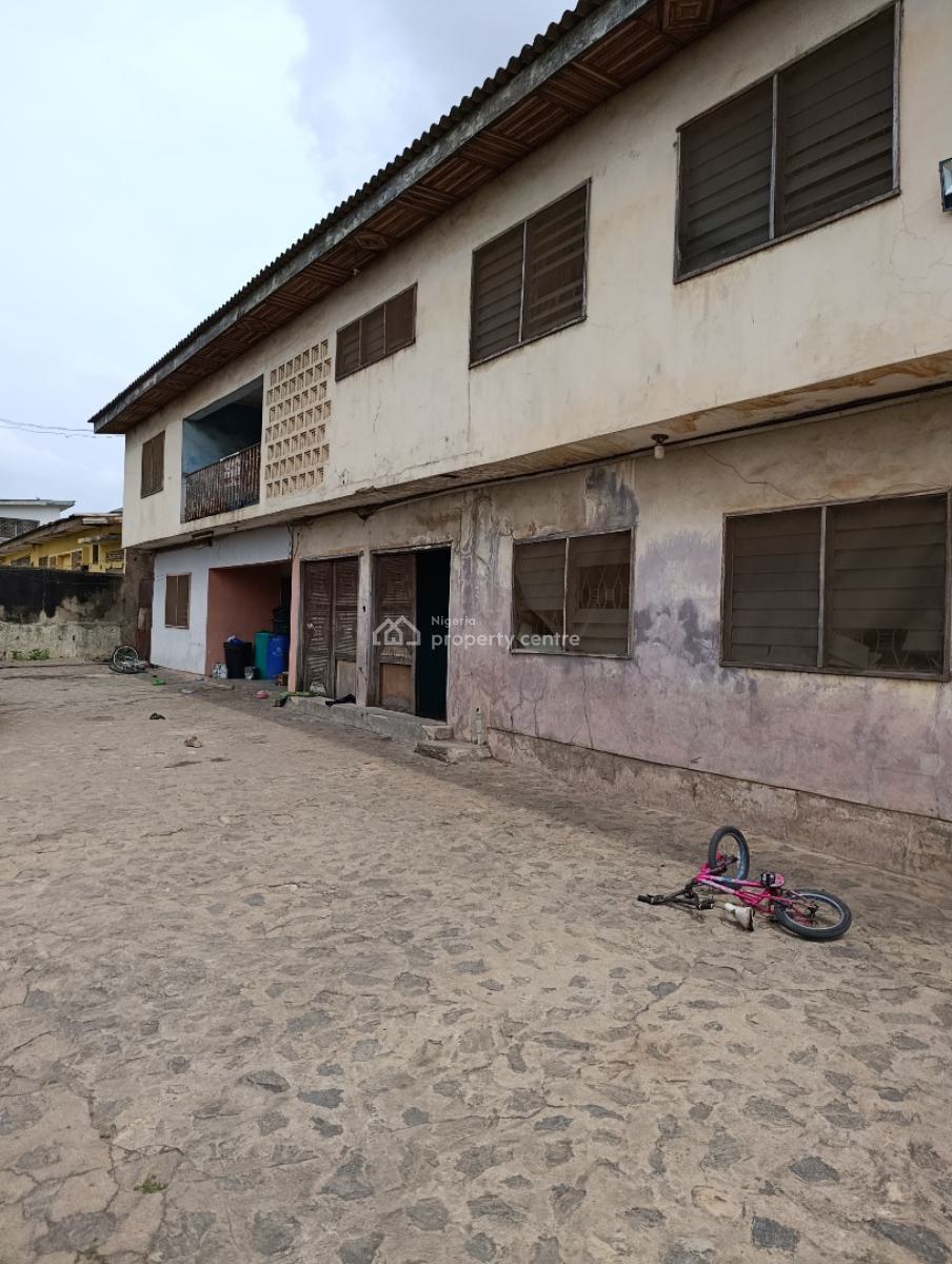 Twin Flat of 4 Bedroom Each with Twin Flat of 2 Bedroom Each As Bq in, Tinubu Estate, Iwo Road, Ibadan, Alakia, Ibadan, Oyo, Block of Flats for Sale
