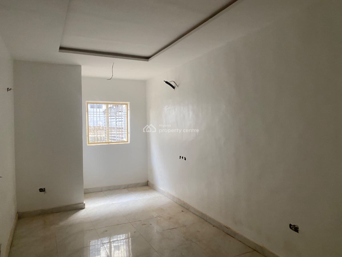 Luxury 5 Bedroom Terrace Duplex with a  Bq Space Behind, Jahi, Jahi, Abuja, Terraced Duplex for Sale