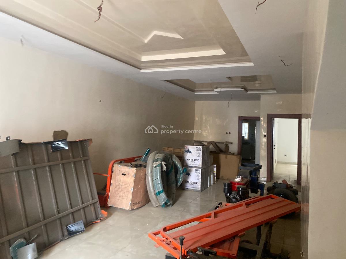 Luxury 5 Bedroom Terrace Duplex with a  Bq Space Behind, Jahi, Jahi, Abuja, Terraced Duplex for Sale