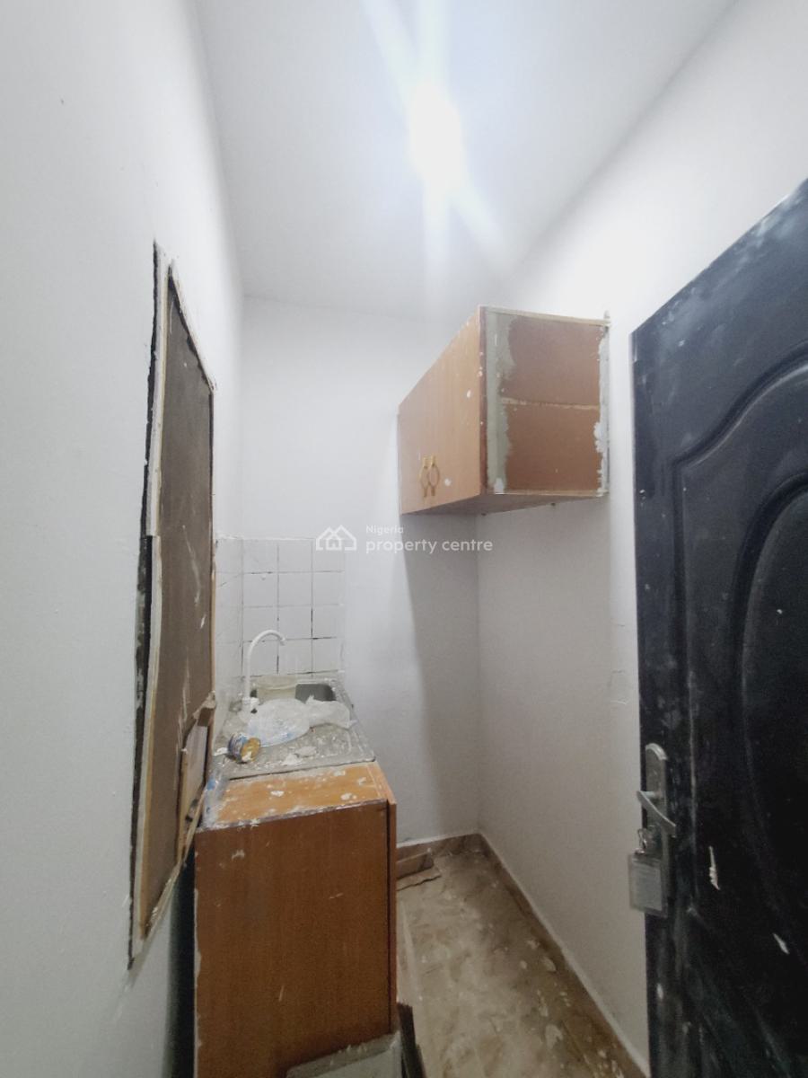 Sharp 1bedroom Flat on The 1st Floor*, By Old Secretariat, Area 1, Garki, Abuja, Mini Flat (room and Parlour) for Rent