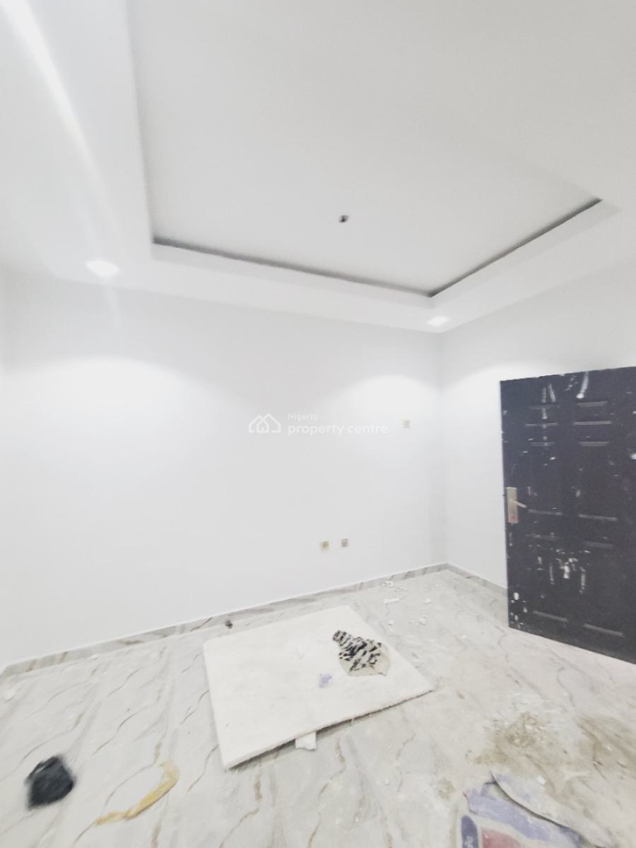 Sharp 1bedroom Flat on The 1st Floor*, By Old Secretariat, Area 1, Garki, Abuja, Mini Flat (room and Parlour) for Rent