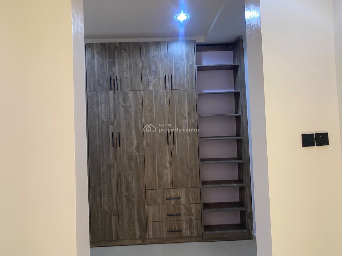 Well Furnished Luxury 5 Bedroom Terrace Duplex with Bq, Jahi, Jahi, Abuja, Terraced Duplex for Sale