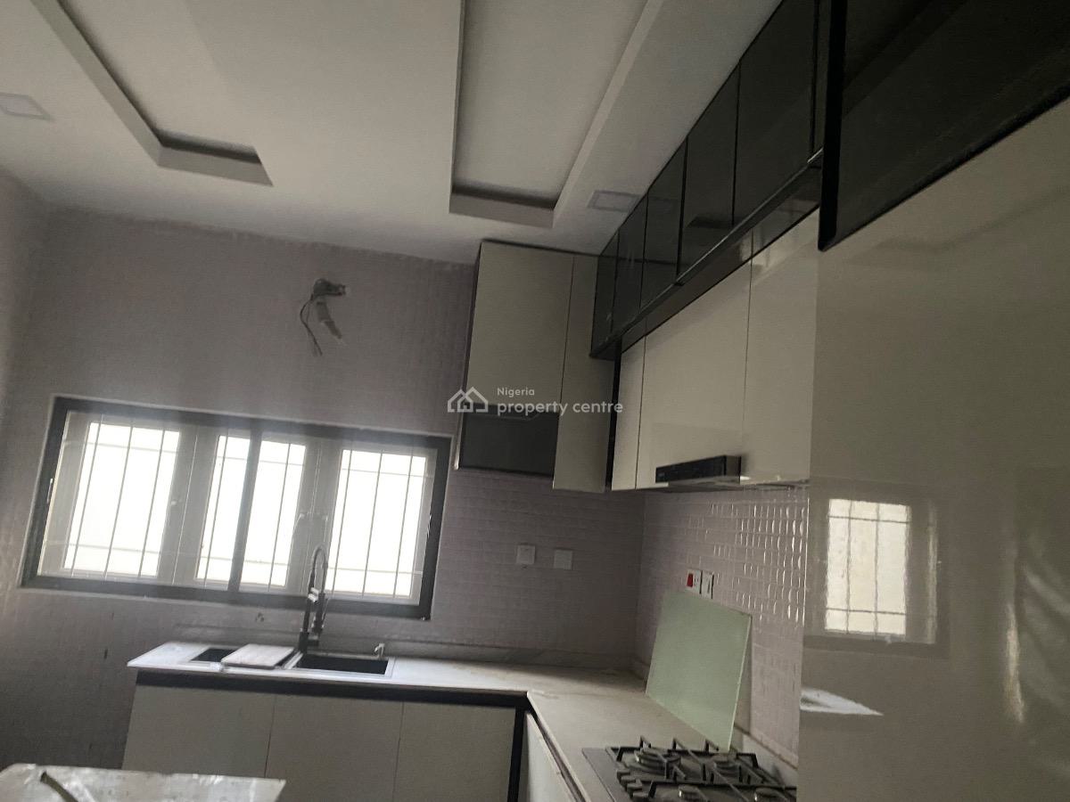 Well Furnished Smart 5 Bedrooms Terrace Duplex with Bq, Jahi, Jahi, Abuja, Terraced Duplex for Sale